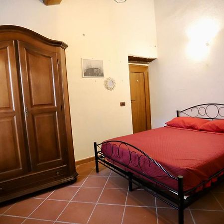 La Casa Di Agnese Appartement Capodimonte Buitenkant foto