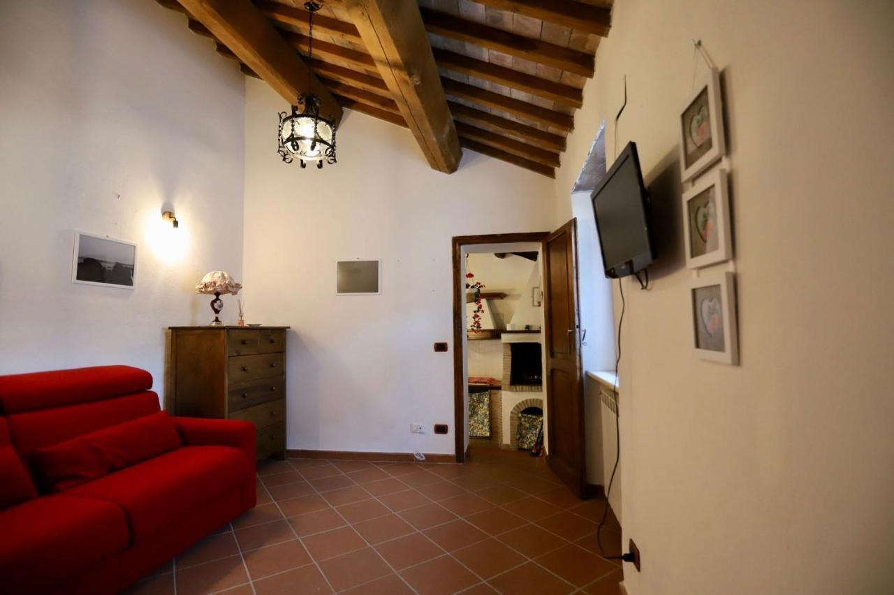 La Casa Di Agnese Appartement Capodimonte Buitenkant foto